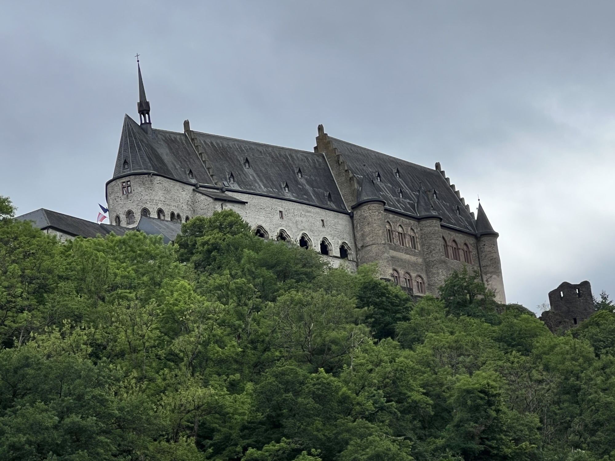 Neuerburg – Vianden